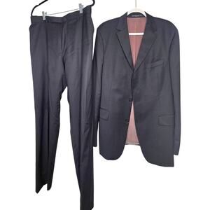 Boss by Hugo Boss Virgin Wool Suit size 42L Black 2 pieces Professional Business